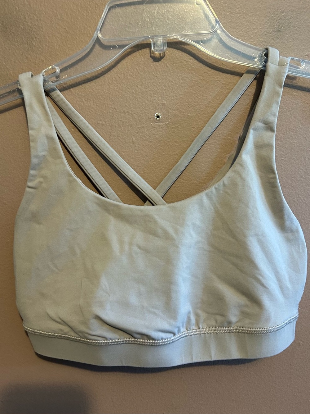 Lululemon Energy Bra Tan / Beige Criss Cross Strappy Back Size 8